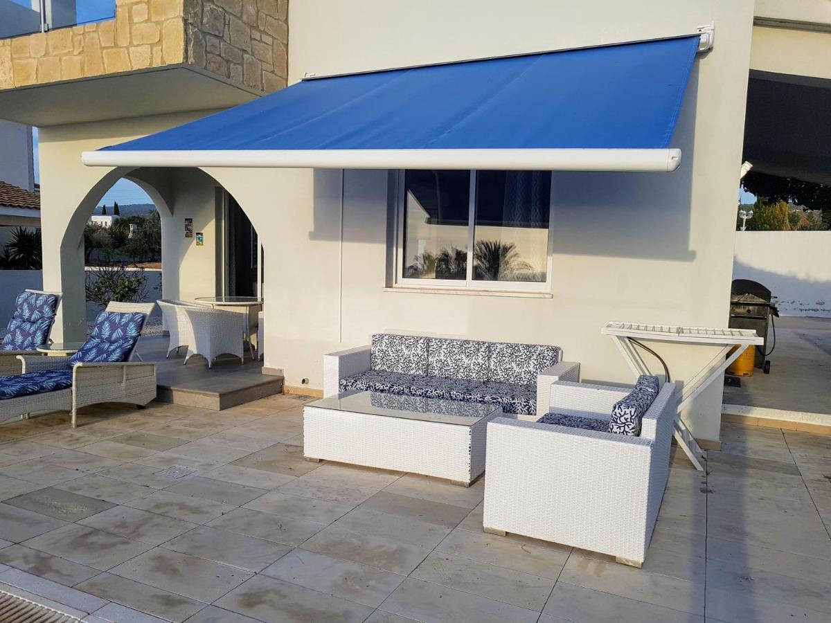 Villa Verdi: Luxury Villa With Private Pool Peyia Exterior photo