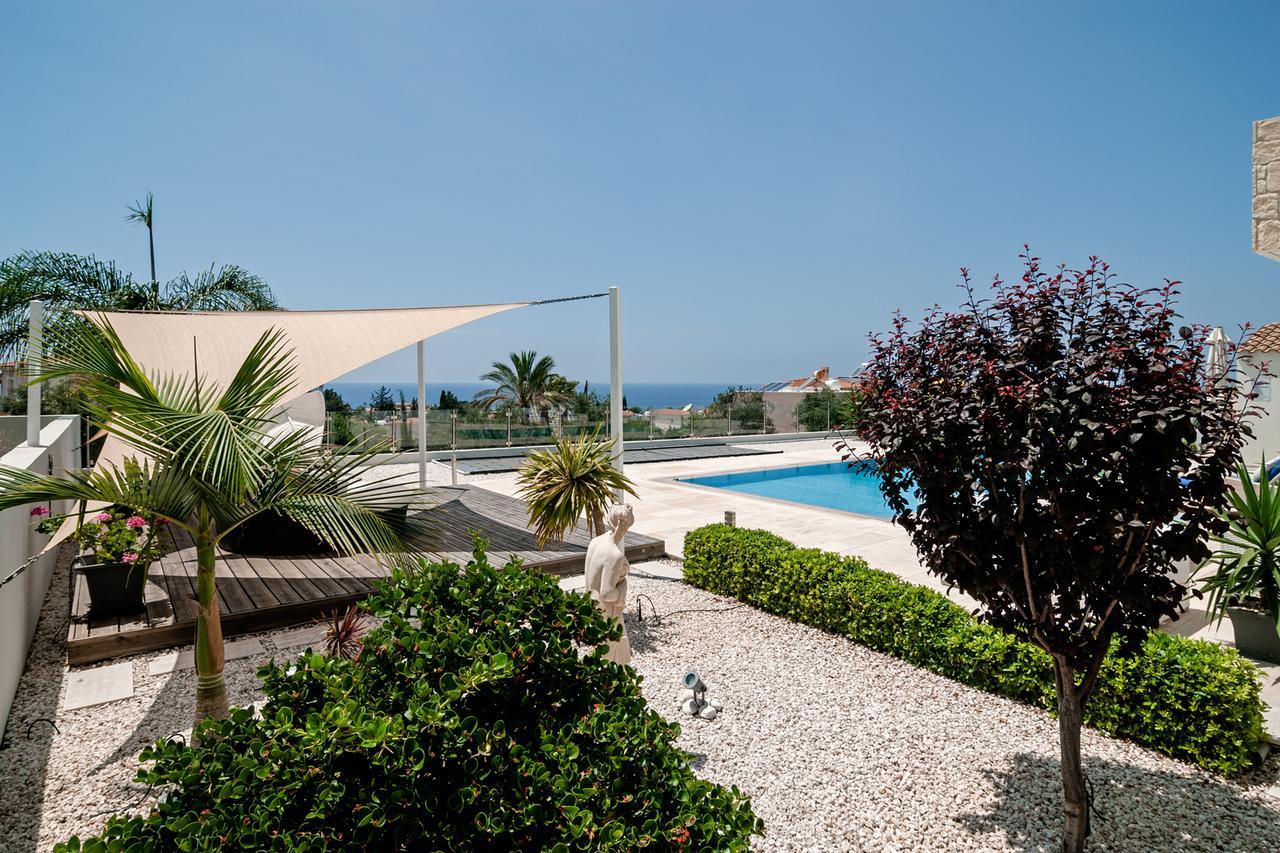 Villa Verdi: Luxury Villa With Private Pool Peyia Exterior photo